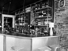 107 Forth Avenue Wine Bar