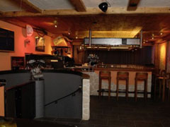 Gruneck Bar and Restaurant