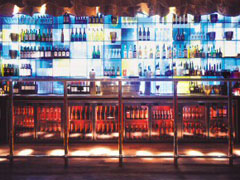 Nomads Bar & Restaurant