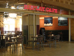 Replay Café
